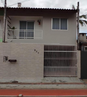 Casa em Balneário Camboriú - próxima à praia